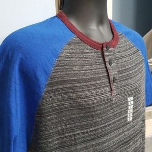 Men's Airwalk top NWT